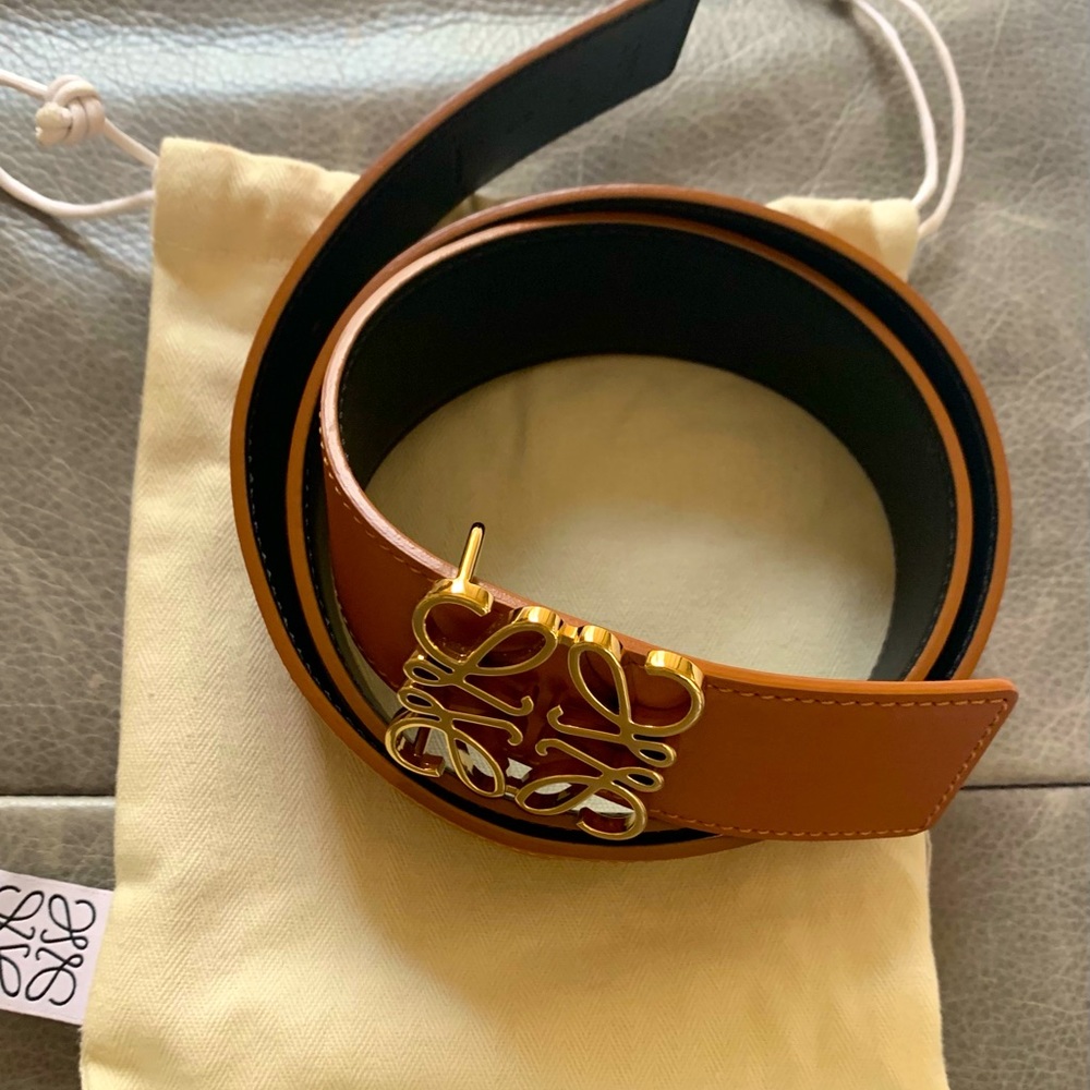 Loewe reversible belt